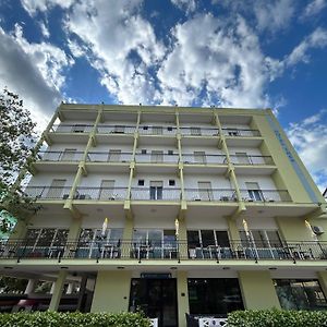 Hotel Ines